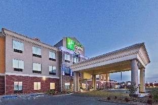 Holiday Inn Express & Suites BROWNFIELD