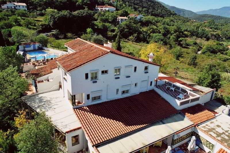 La Terrasse Au Soleil