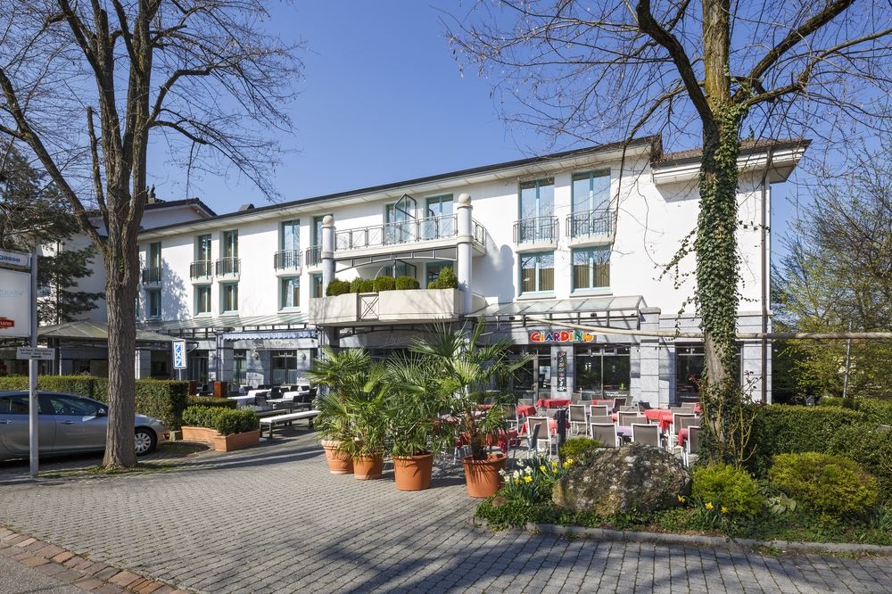 Hotel Fly Away Zurich Airport