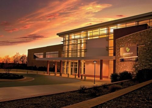 Holiday Inn Express & Suites Greenville - Taylors