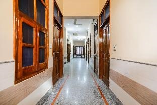 Oyo 40880 Hotel Shashi