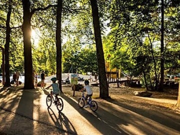 Rcn Vakantiepark Het Grote Bos - Camping En Bungalowpark