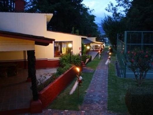 Lago Sol Hotel And Suites