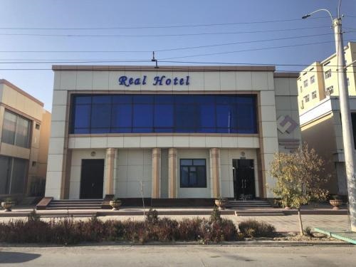 Real Hotel