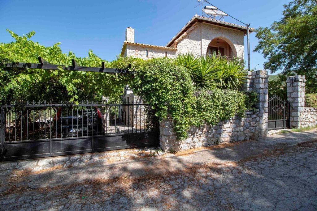 Laconian Collection #Karvela's Stone House#