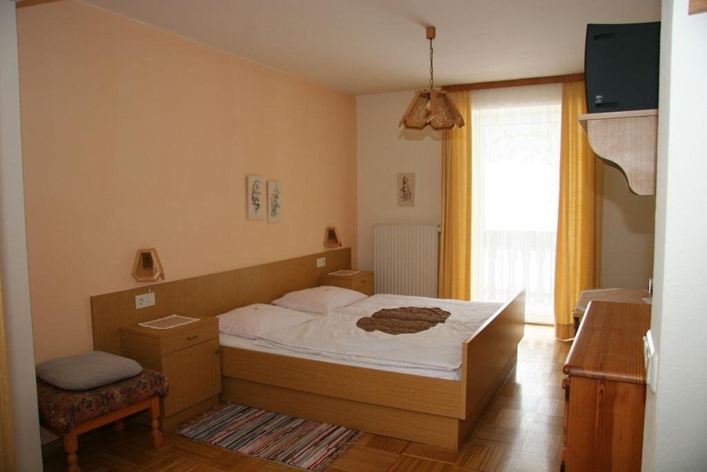 Familiengasthof-Ferienwohnungen Schmautz