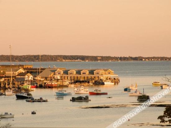 The Harbour Cottage Inn