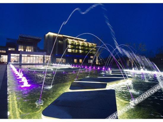 Hentique Maoshan Retreat