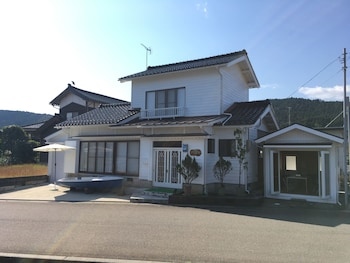 Heart Land Hills View Of Yacht Harbor House