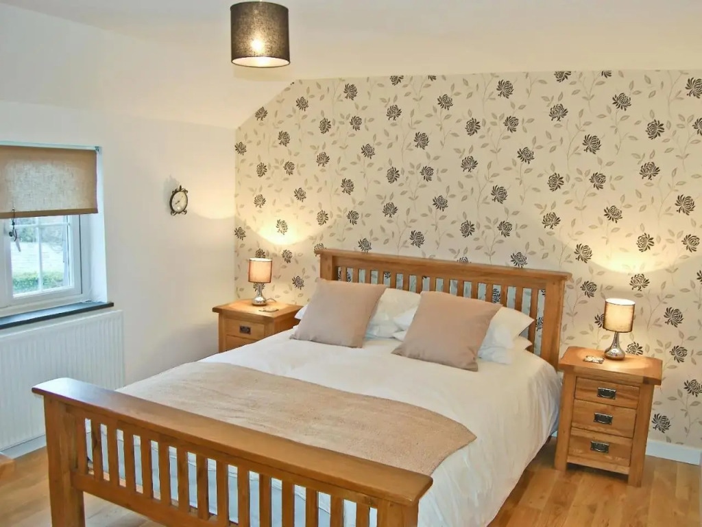 Home Park Farm Cottages A