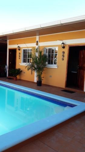 Hostales la Isla