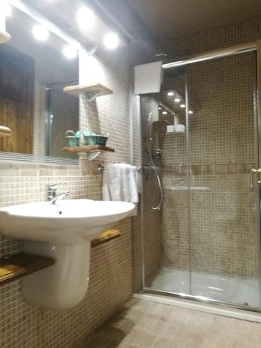 Apartamentos Melchor De Linan