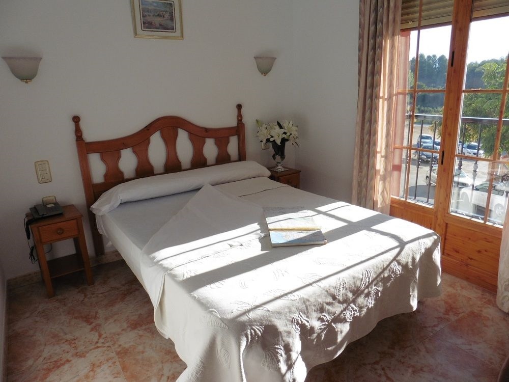 Hostal Rural Montual