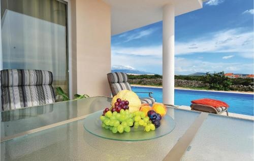 Holiday home Novalja QR-1783