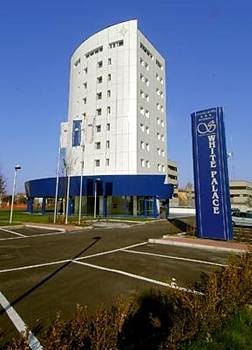 White Palace Hotel & Residence