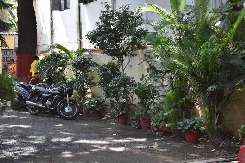 Hotel Vinayak Residency