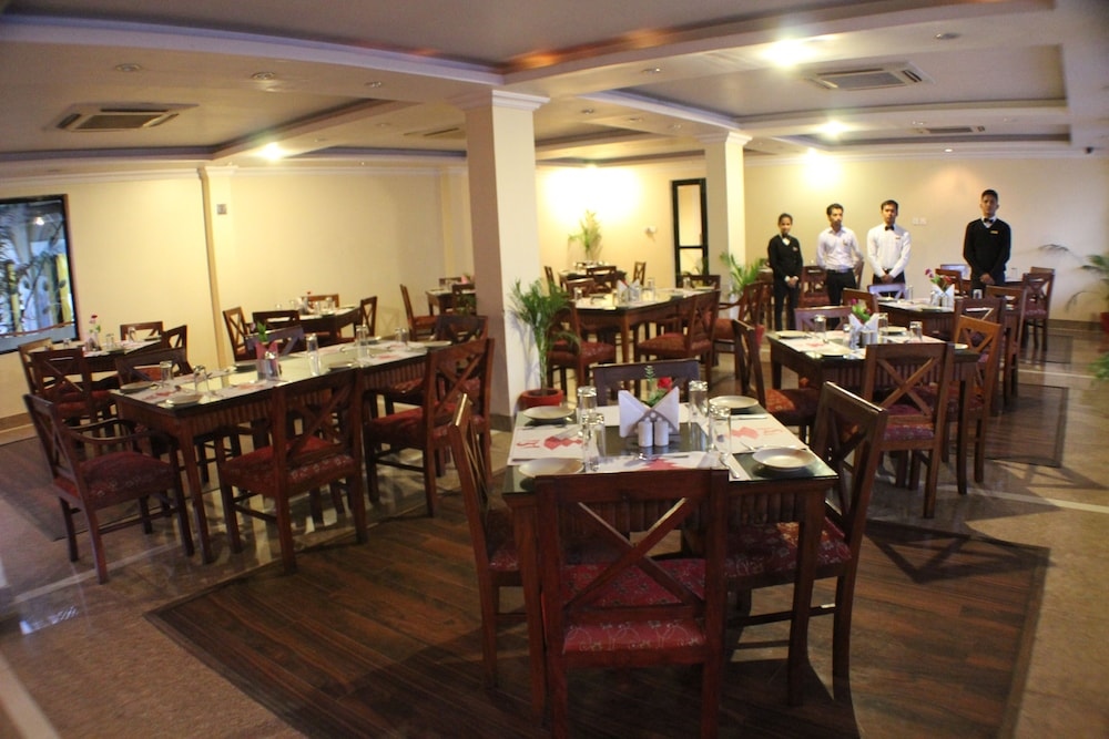Hotel Sneha
