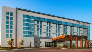 Hyatt Regency Baytown-Houston