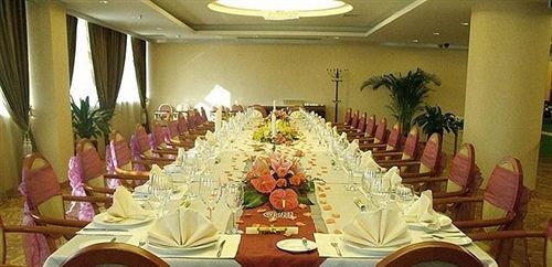 Jinzhou Cuihu Hotel - Xingyi