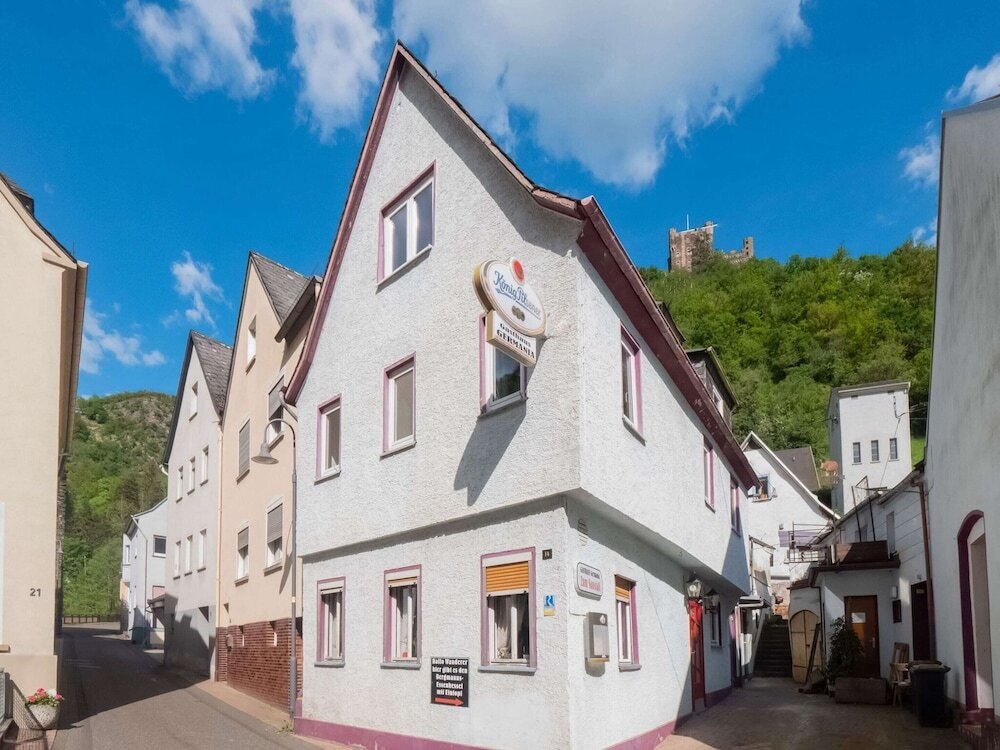 Inviting Holiday Home In Sankt Goarshausen