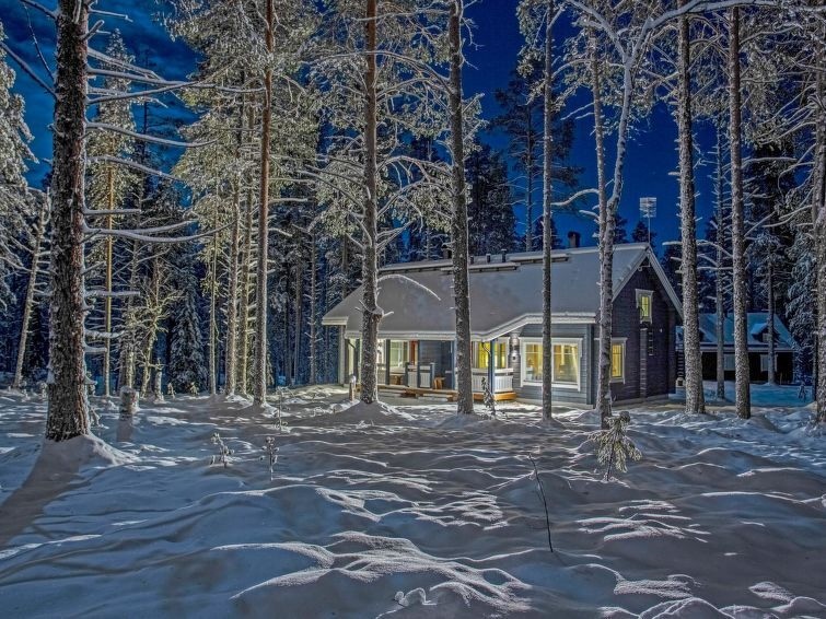 Holiday Home Kevätpiippo a