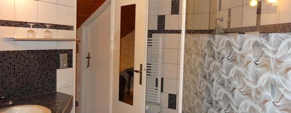 Chambres Et Table D'hotes La Combette