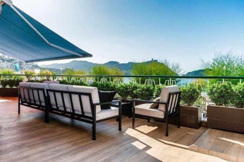 La Concha Beach Deluxe PRIVATE ENTRANCE & TERRACE