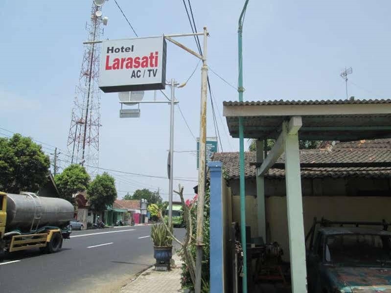 Hotel Larasati