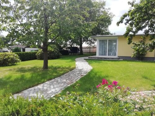 Kleiner Bungalow Im Grunen (Adults Only)