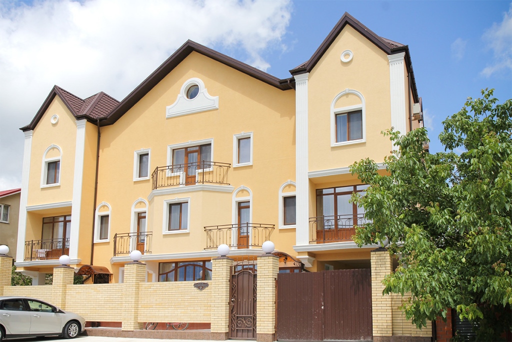 Laskovyy Bereg Guest House