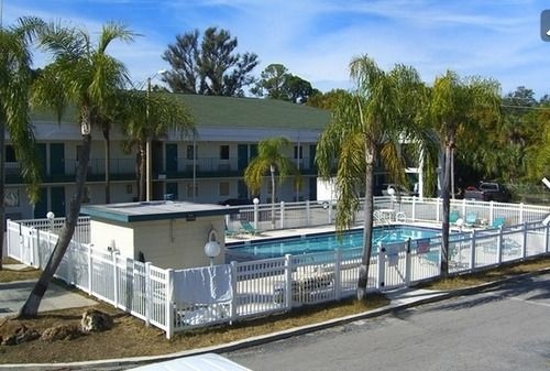 La Casa Inn