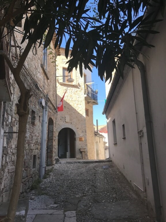 Le Pietre Del Borgo