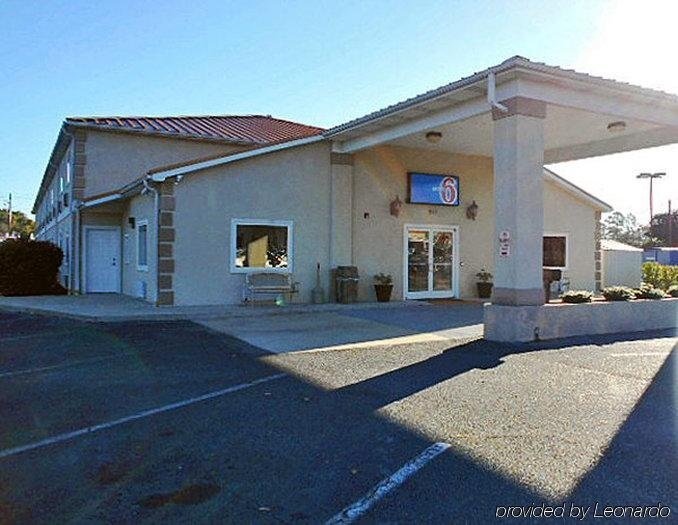 Liberty Inn And Suites