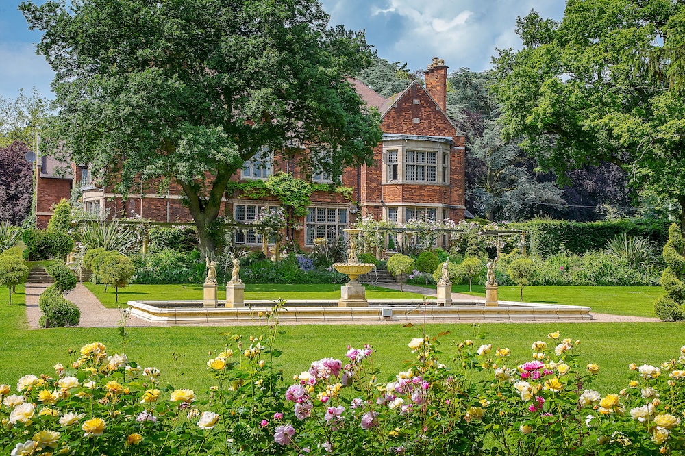 Moxhull Hall
