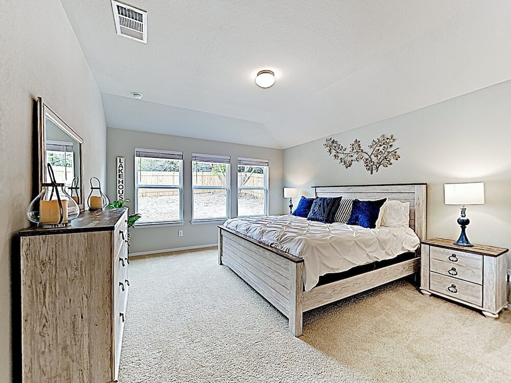 New Listing! Brand-New Hideaway Near Lakeside Fun 4 Bedroom Home