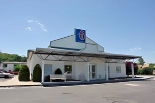 Motel 6 Seekonk, MA - Providence East