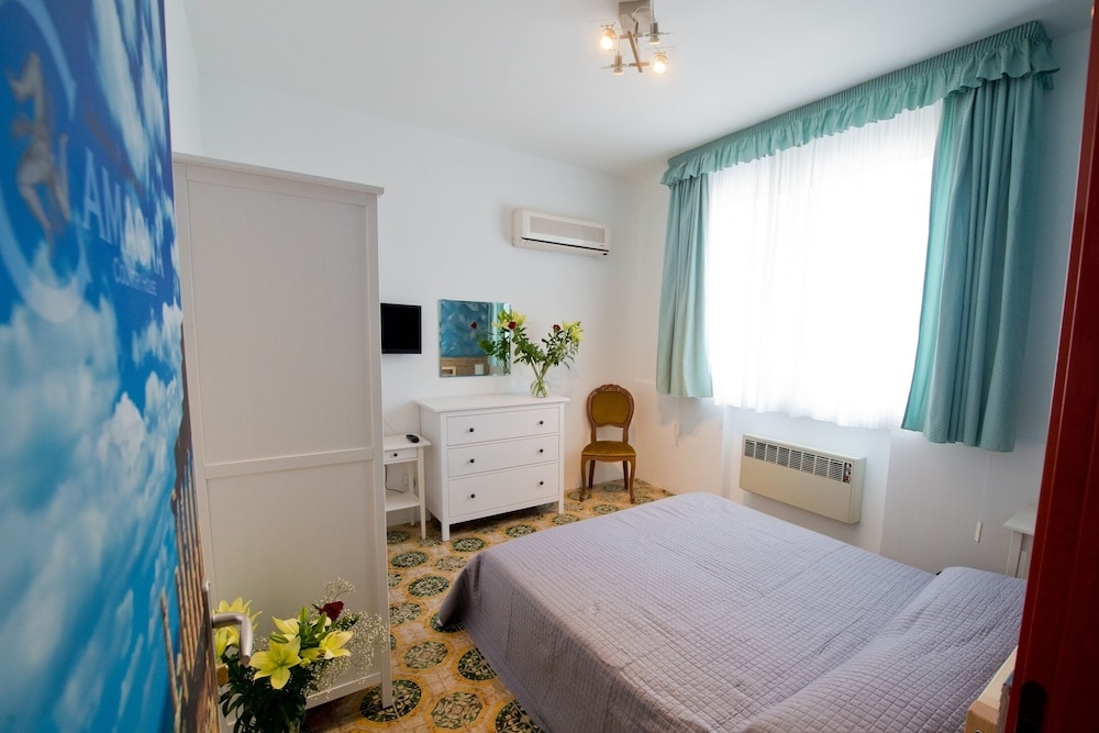 Room-camagna Country House- Selinunte ro