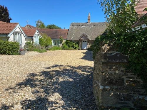 Munden House (Adults Only)