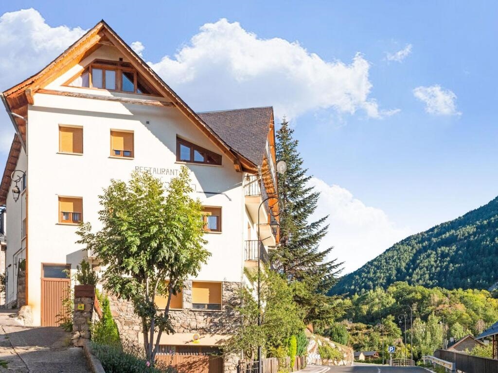 Mountain View Holiday Home in Boi near Ski Area