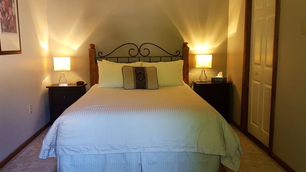 Oakview Lodge & Marina