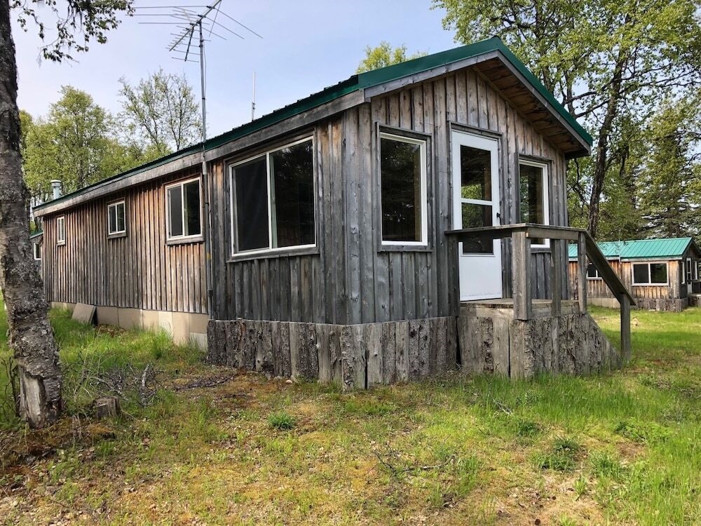 Ninilchik 132.6 Cabins and Rv Park