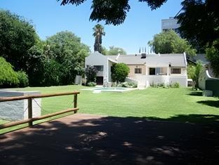 Moonriver Guesthouse