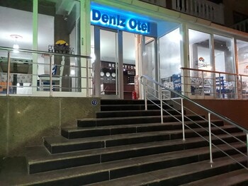 Deniz Otel