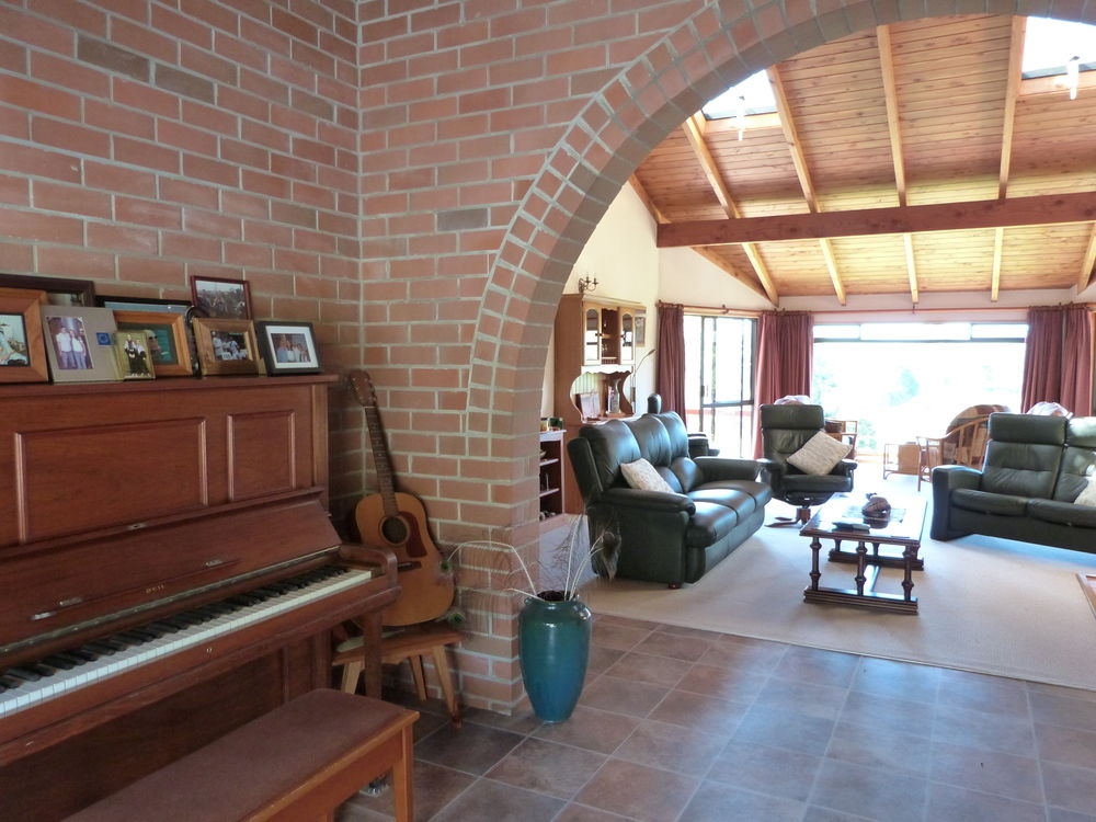 Morepork Riverside Lodge