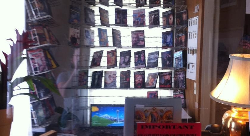 New England Motor Lodge