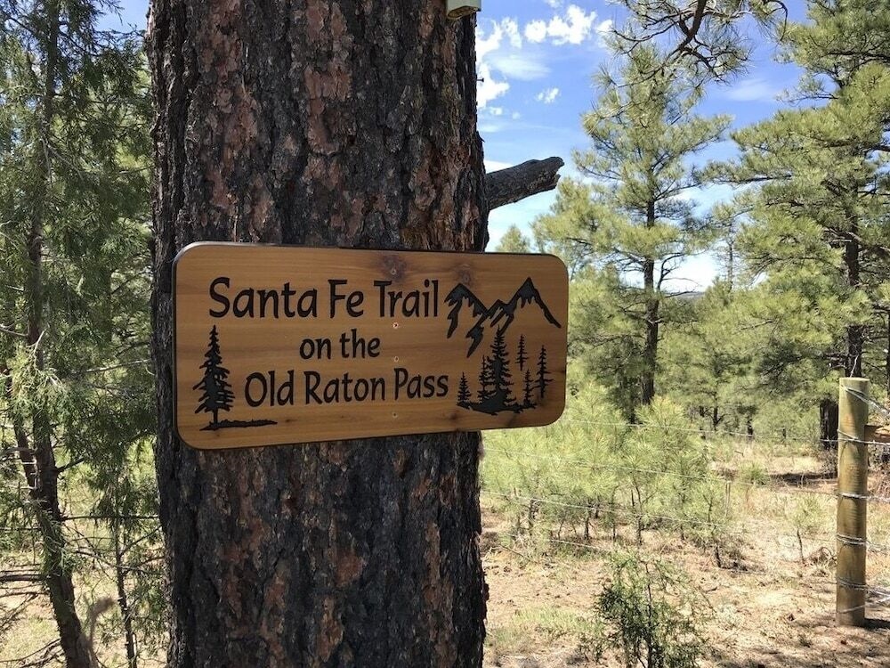 Old Raton Pass Base Camp With Loft Northern New Mexico Mountain Ranch On Colorado Border 1 Bedroom Cabin By Redawning