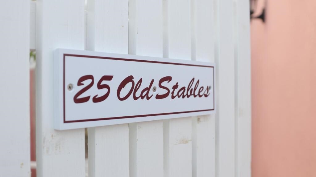 Old Stables - Sealandia Apartments