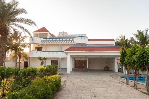 Global Bay Villas And Resort By OYO Rooms