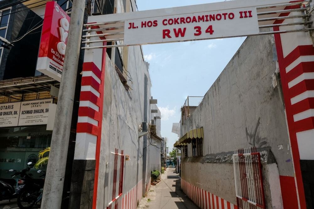 OYO 1939 De Zity Syariah Residence