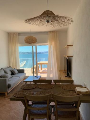 Oktheway Perbes Beach Vintage